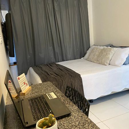 페이라 데 산타나 Flat No Centro, Conforto Total 01 아파트 외부 사진