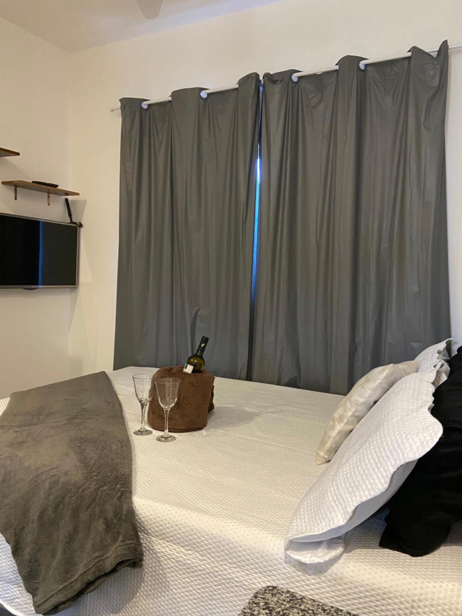 페이라 데 산타나 Flat No Centro, Conforto Total 01 아파트 외부 사진
